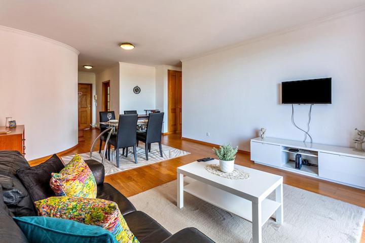 Апартаменты Mcr Funchal Экстерьер фото